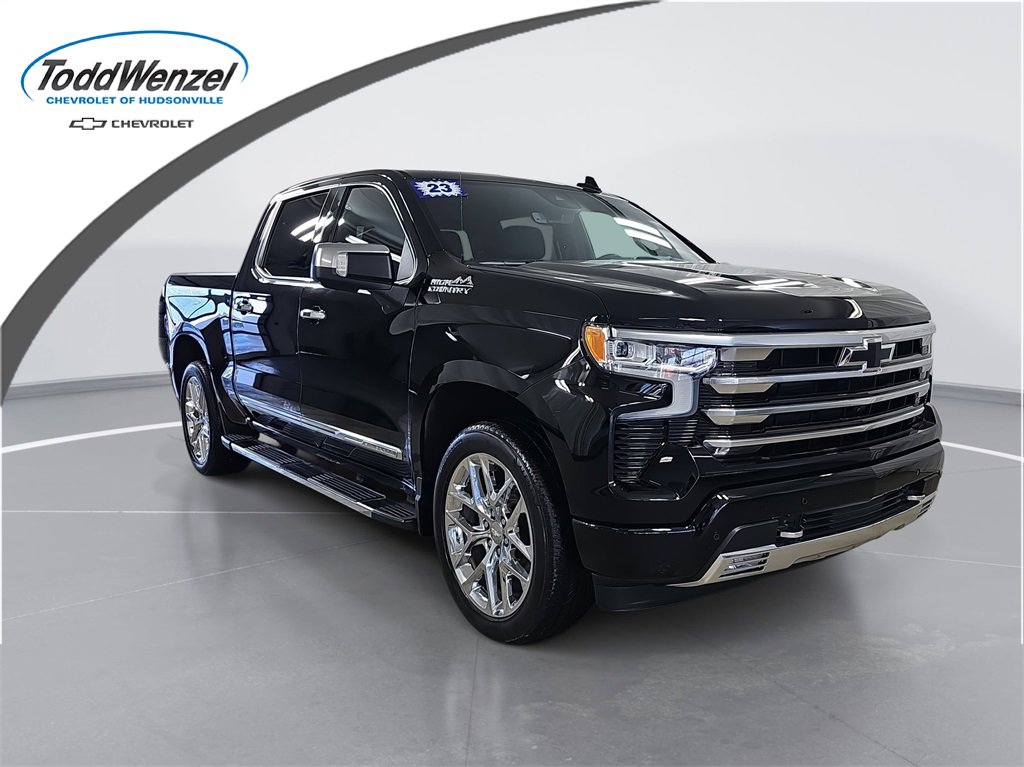 2023 Chevrolet Silverado 1500 High Country's photo