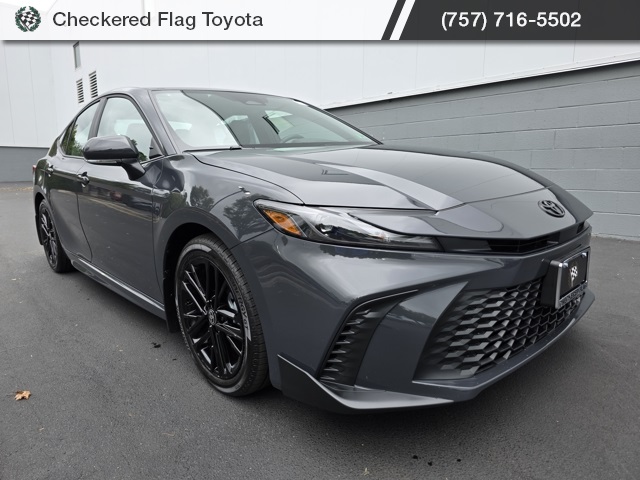 2025 Toyota Camry SE photo 11