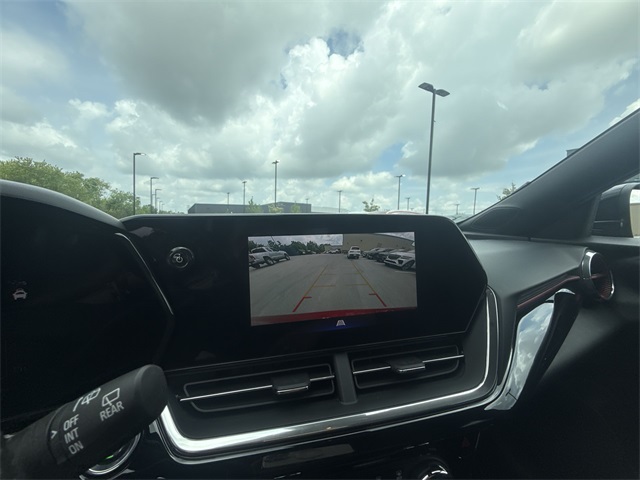 2024 Chevrolet Trax photo 17