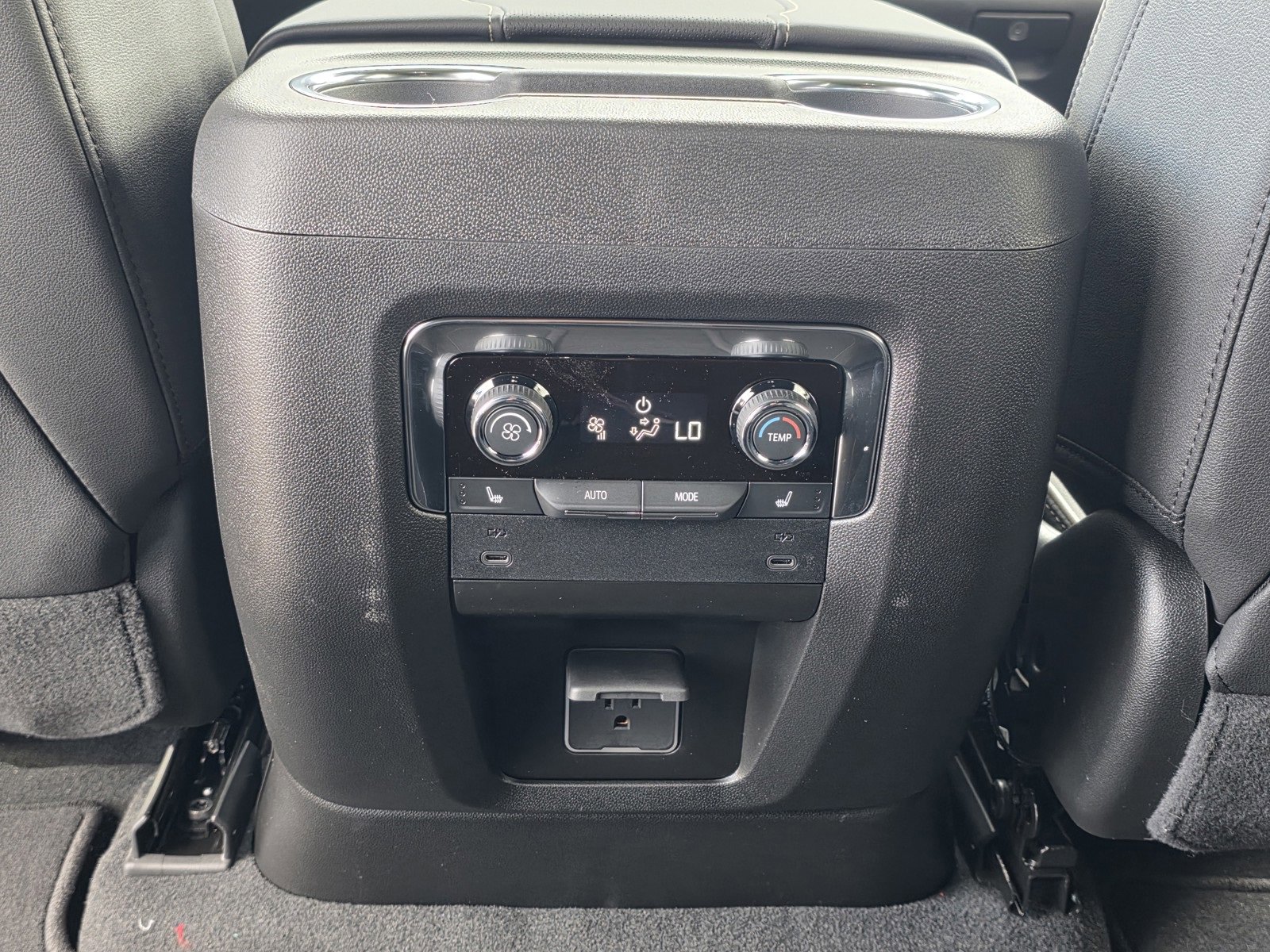 2026 Chevrolet Tahoe Premier photo 16