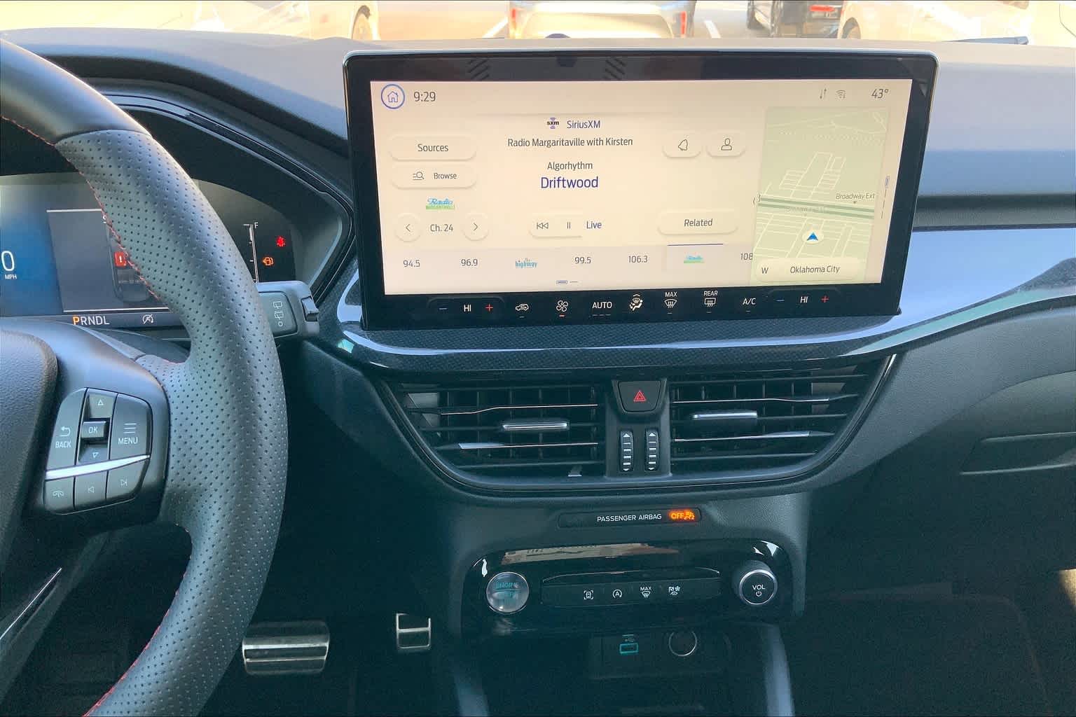 2023 Ford Escape ST-Line photo 6