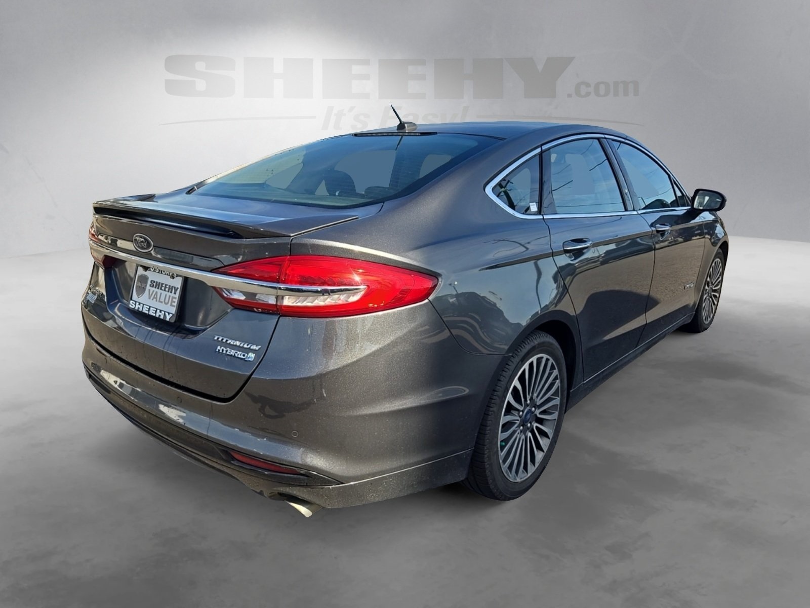 2018 Ford Fusion Hybrid Titanium photo 12