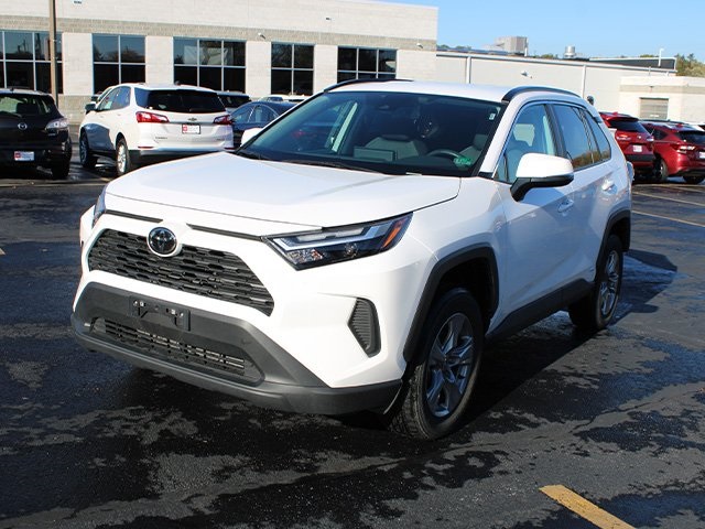 Used 2025 Toyota RAV4 XLE with VIN 4T3RWRFV6SU171458 for sale in Northfield, Minnesota