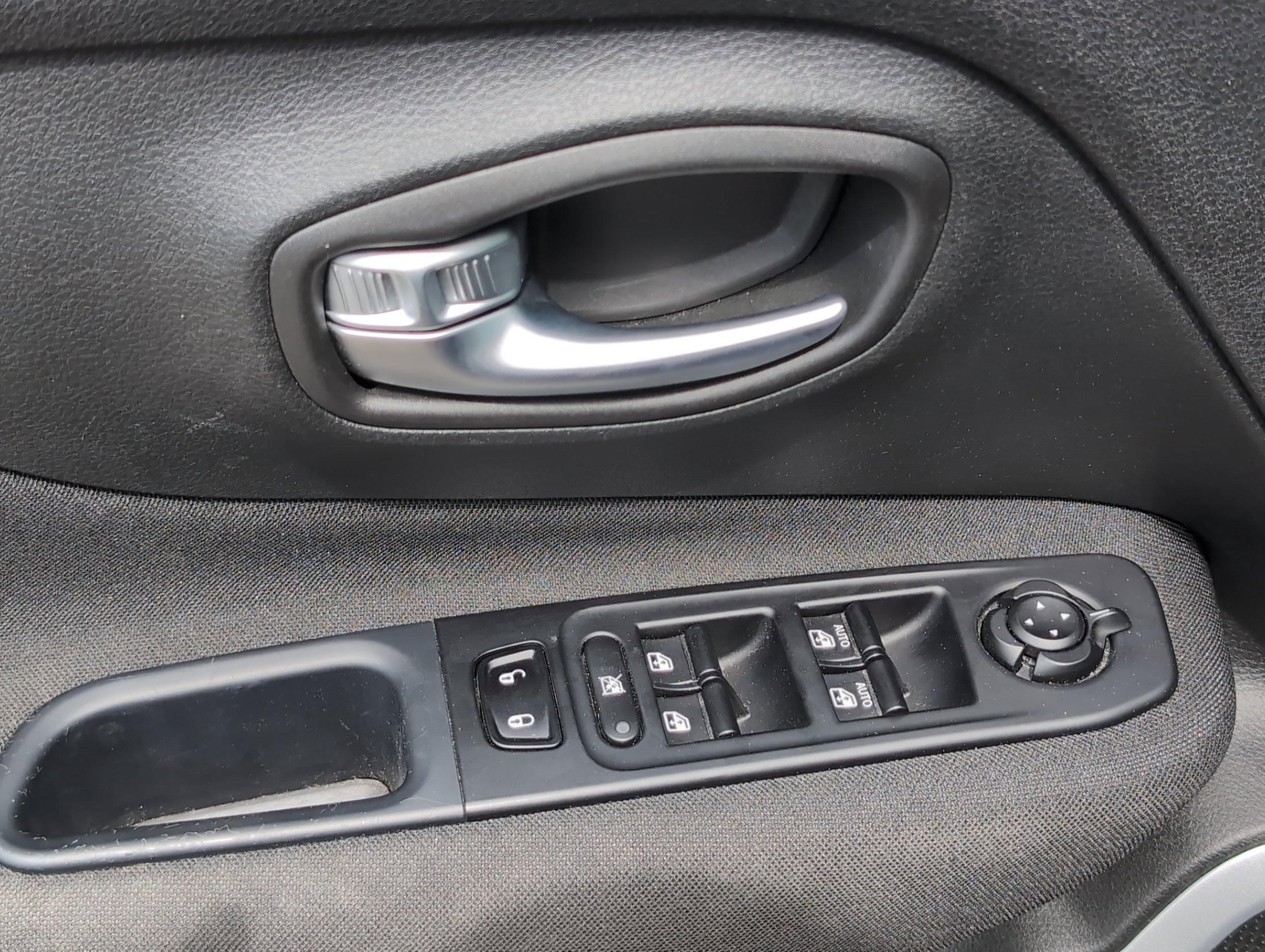 2021 Jeep Renegade Latitude photo 14