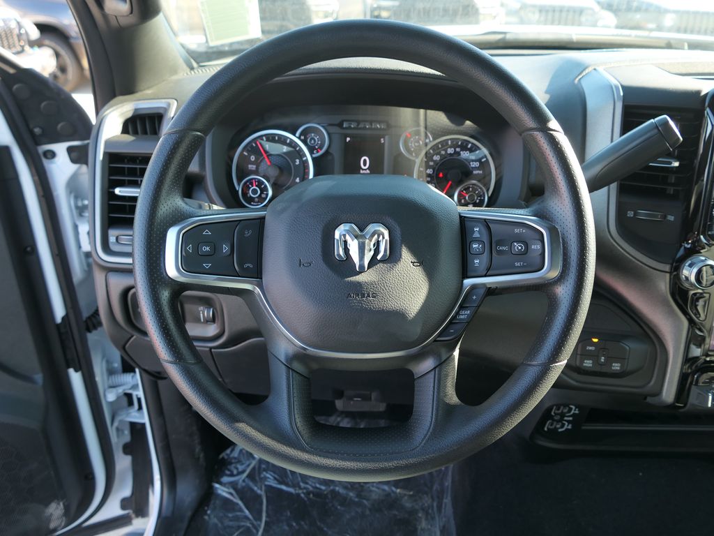 2026 Ram 3500 Tradesman photo 18