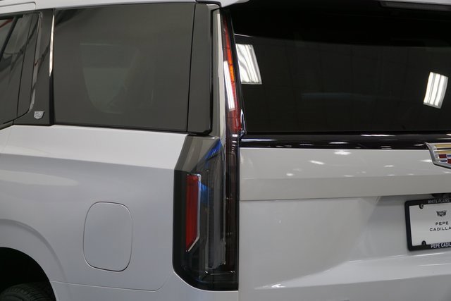 2024 Cadillac Escalade Sport Platinum photo 3