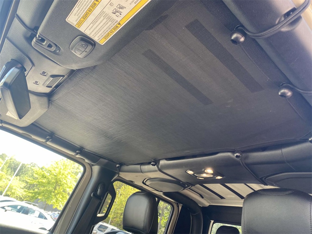2020 Jeep Gladiator Rubicon photo 16