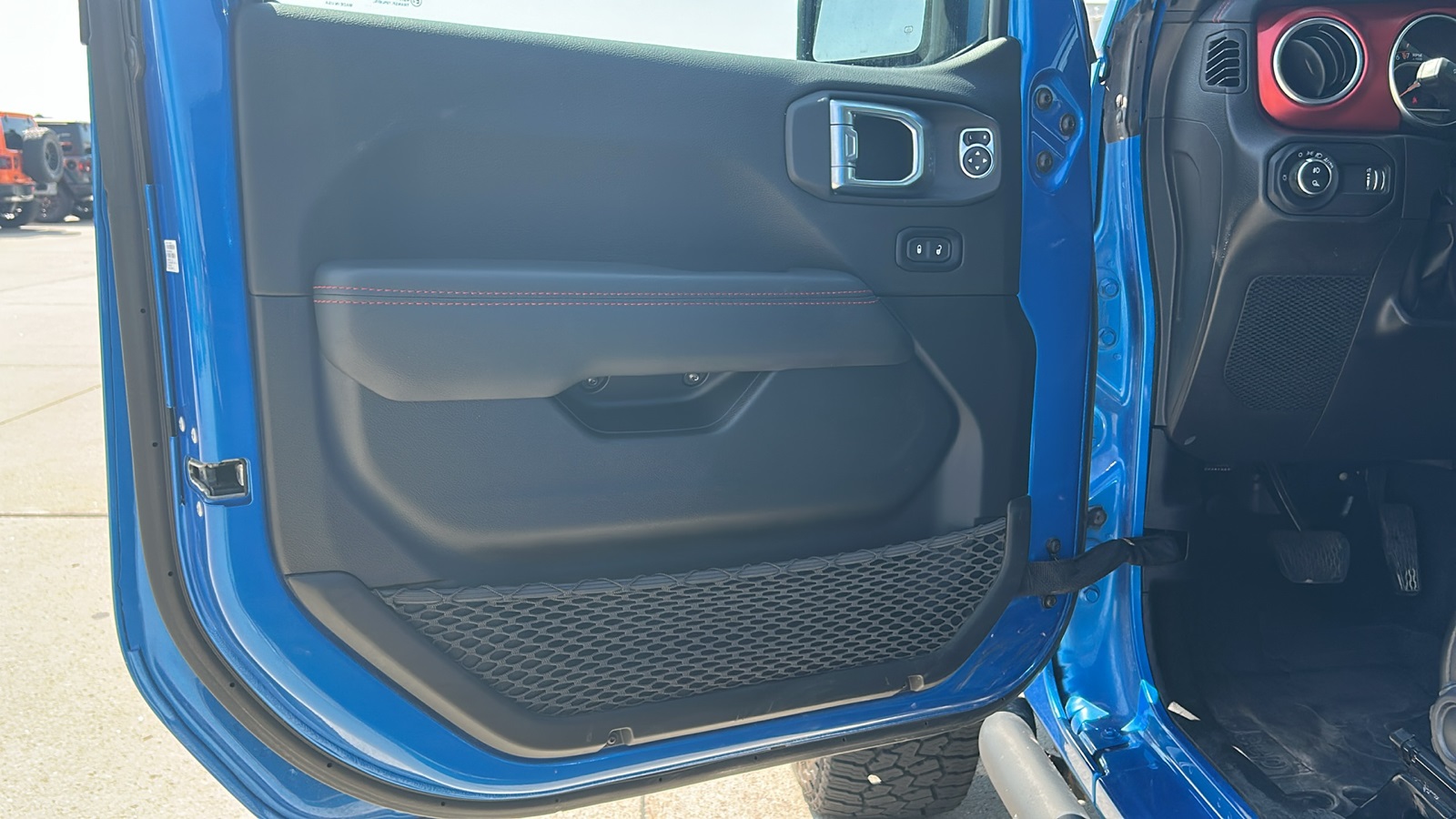 2023 Jeep Gladiator Rubicon photo 15