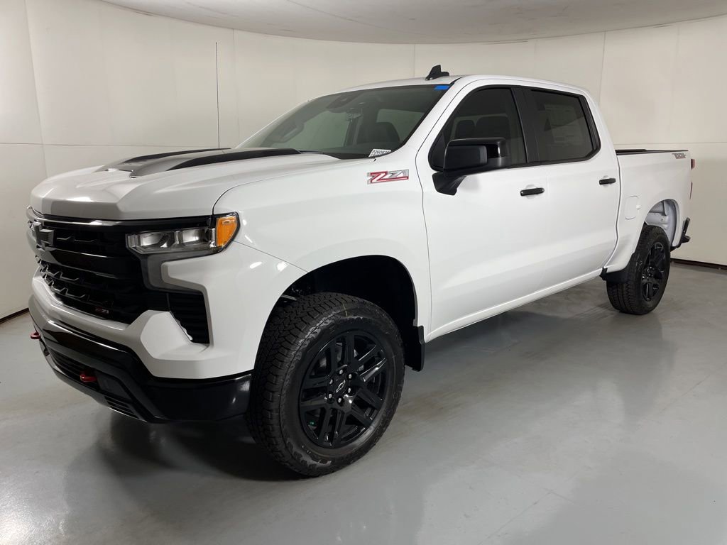 2026 Chevrolet Silverado 1500 LT Trail Boss photo 5