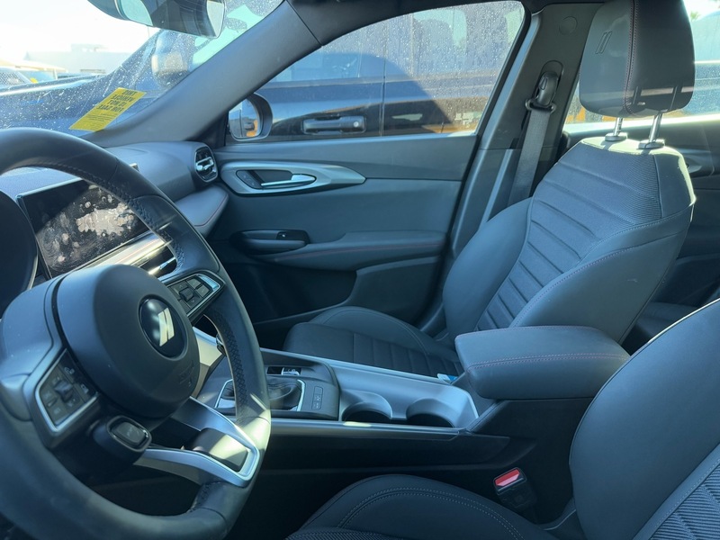 2024 Dodge Hornet GT photo 3