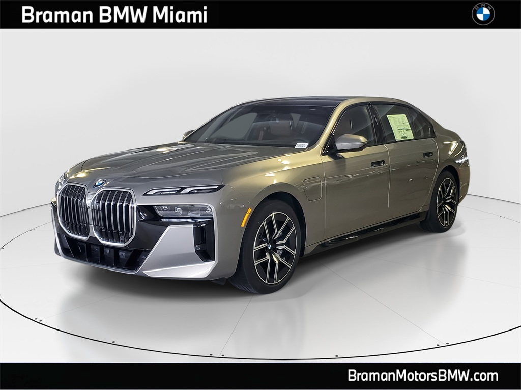 2026 BMW 7 Series 750e's photo