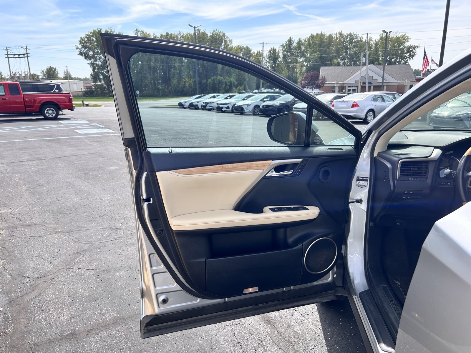 2022 Lexus RX 350L photo 21