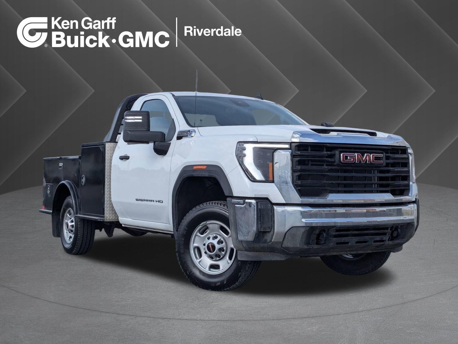 2024 GMC Sierra 2500HD Pro's photo