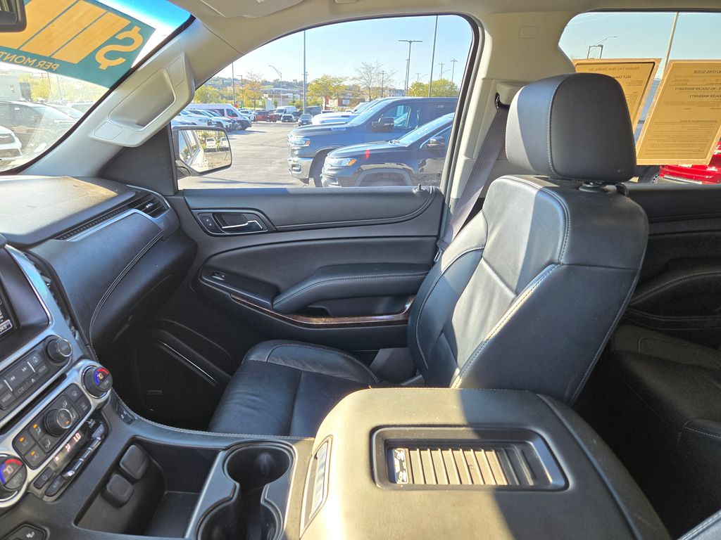 2017 Chevrolet Tahoe LT photo 20