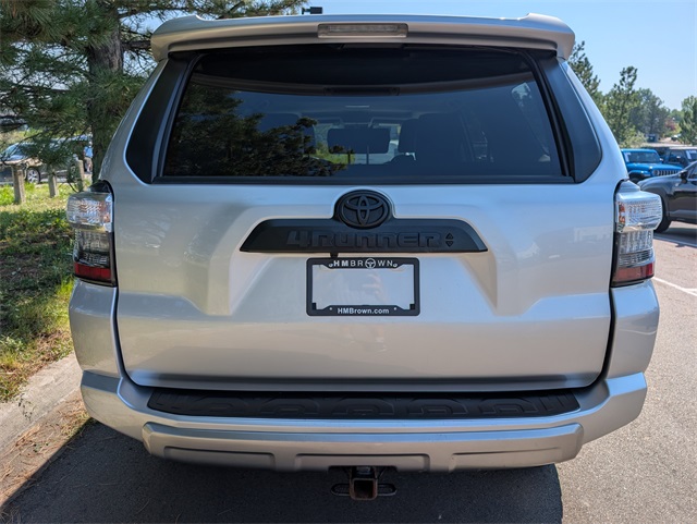 2022 Toyota 4Runner TRD Off-Road Premium photo 4