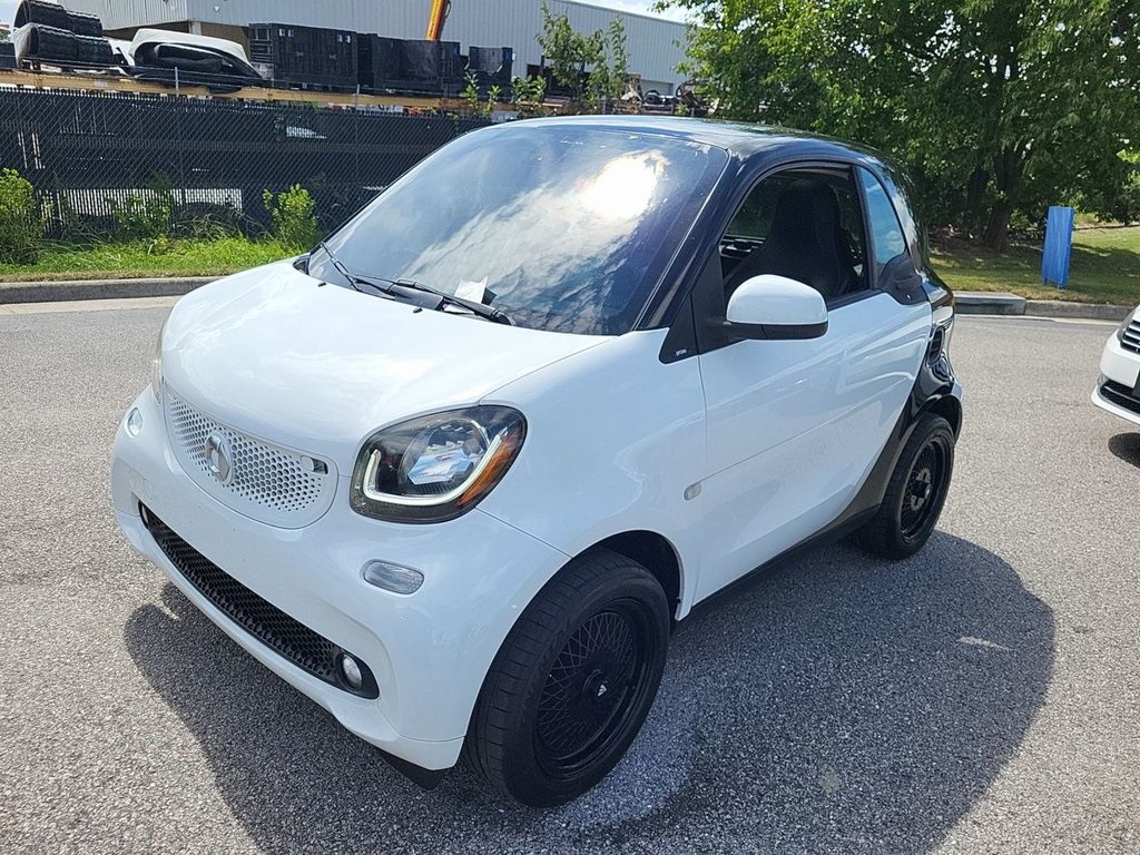 Used 2016 smart fortwo passion with VIN WMEFJ5DA2GK056089 for sale in Madison, NC
