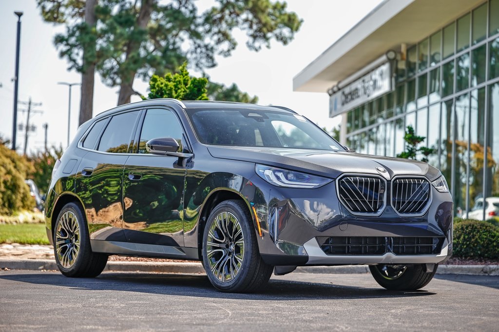 2026 BMW X3 30's photo