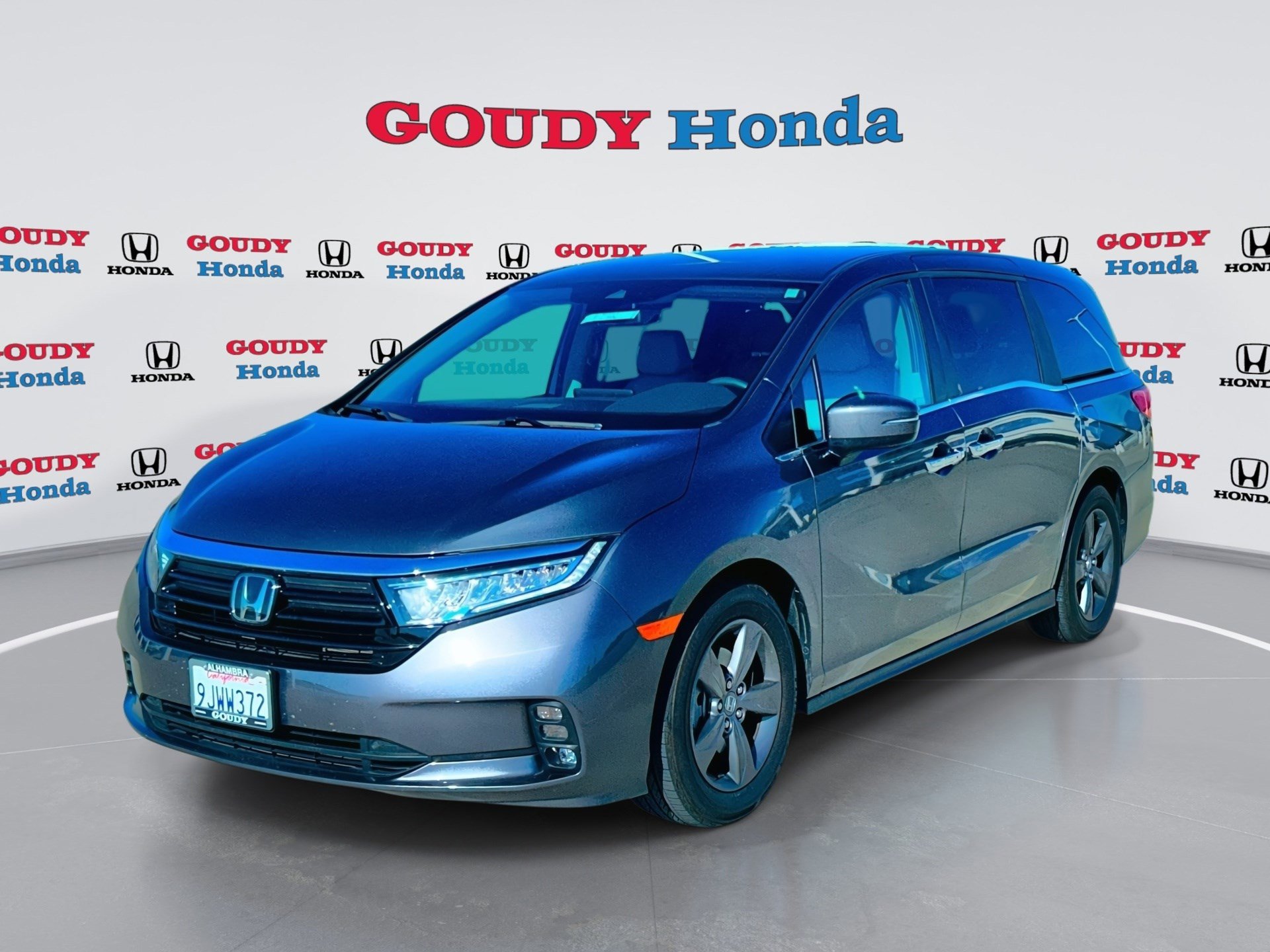 2024 Honda Odyssey EX's photo