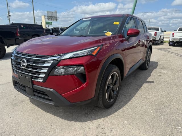 2024 Nissan Rogue SV's photo