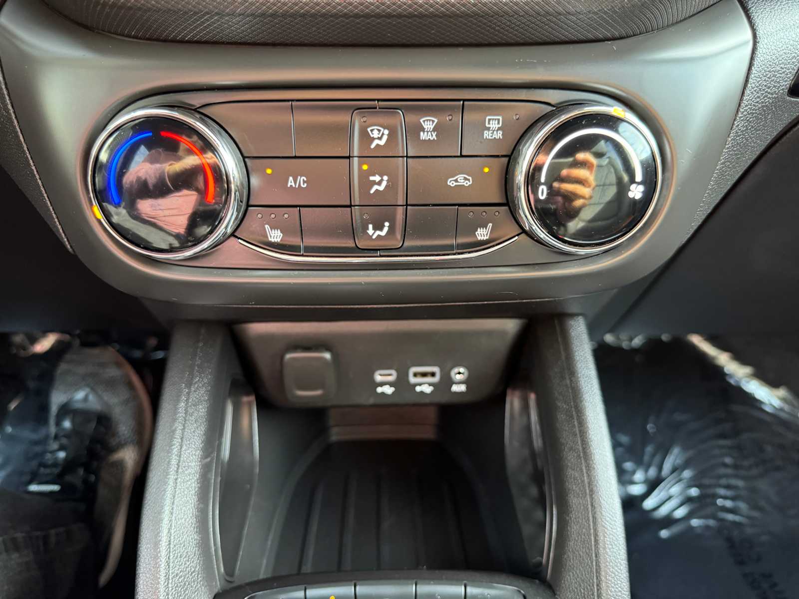 Used 2023 Mosaic Black Metallic Chevrolet RS image 23