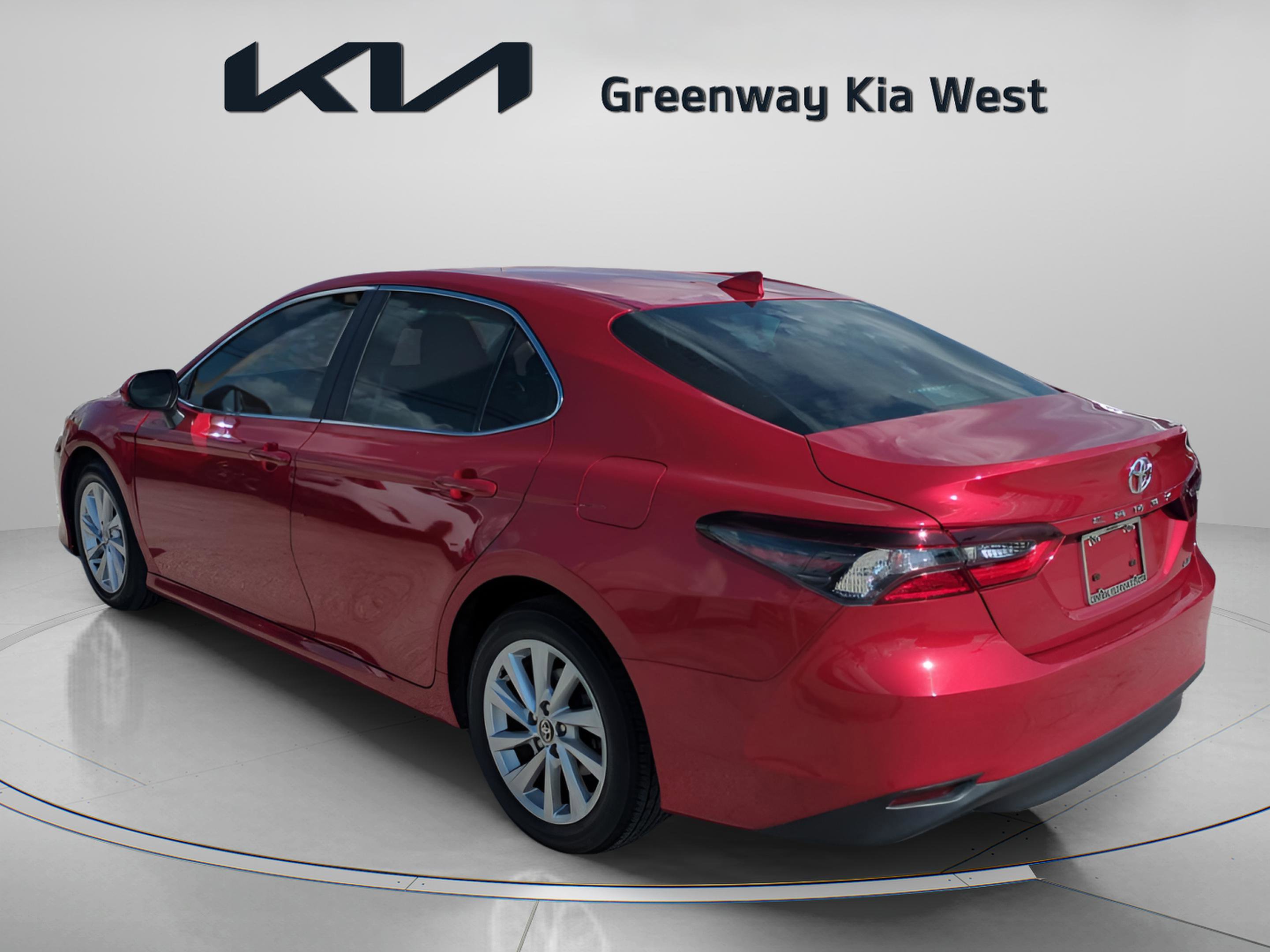 2024 Toyota Camry LE photo 5