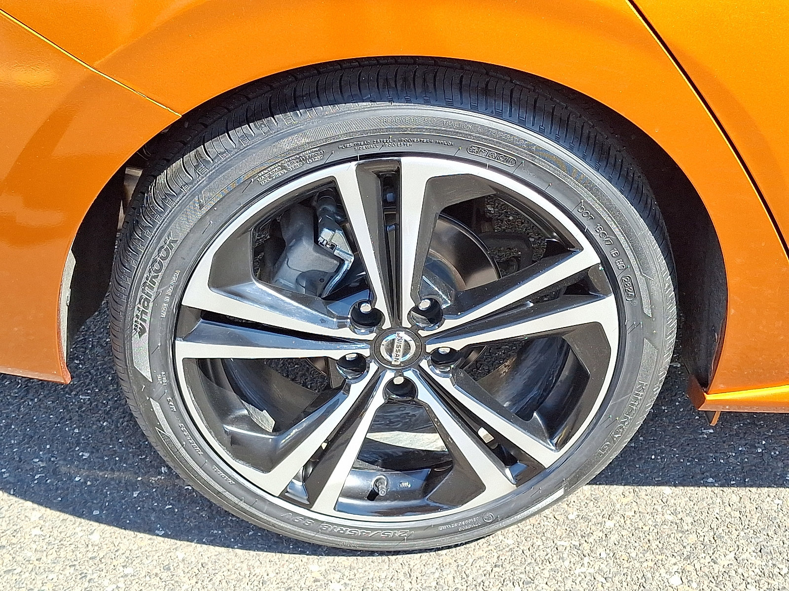 2023 Nissan Sentra SR photo 8