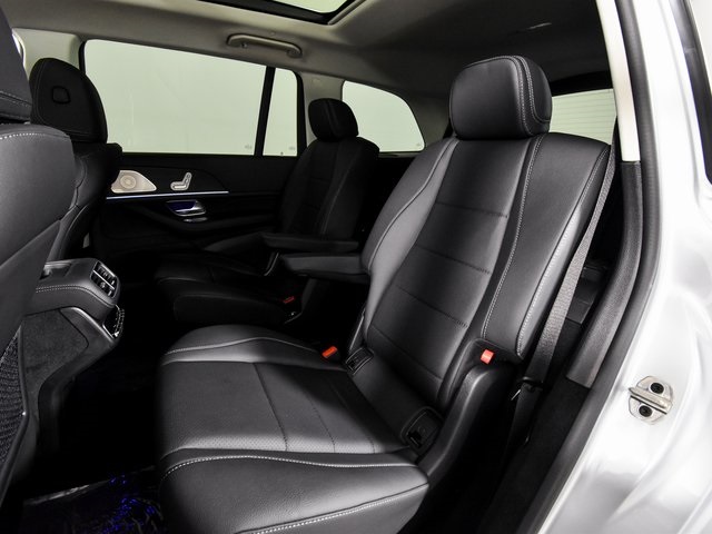2026 Mercedes Benz GLS 450 4MATIC photo 33