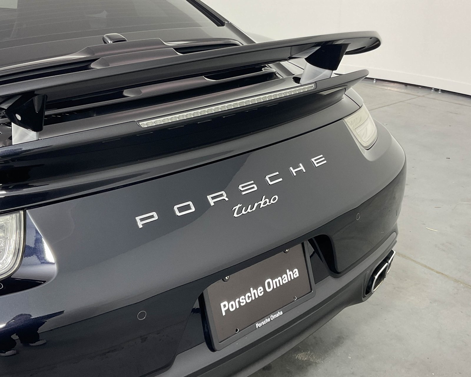 2015 Porsche 911 Turbo photo 12