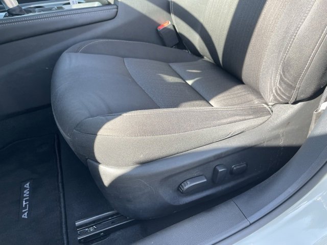 2023 Nissan Altima 2.5 SV photo 15