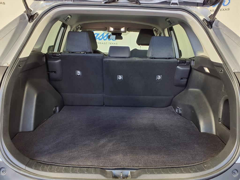 2022 Toyota RAV4 Hybrid LE photo 14