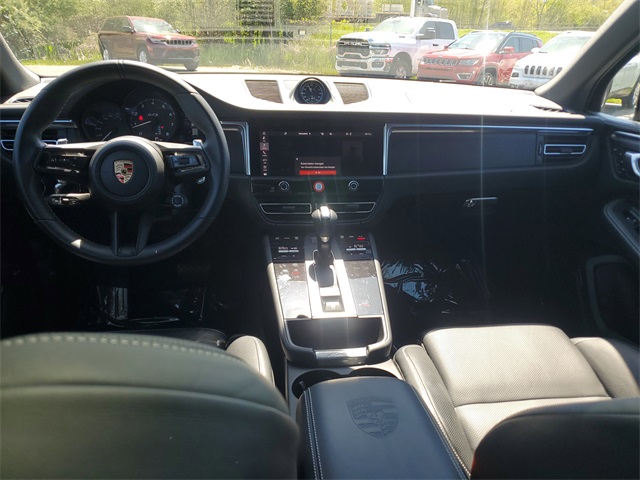 2024 Porsche Macan GTS photo 8