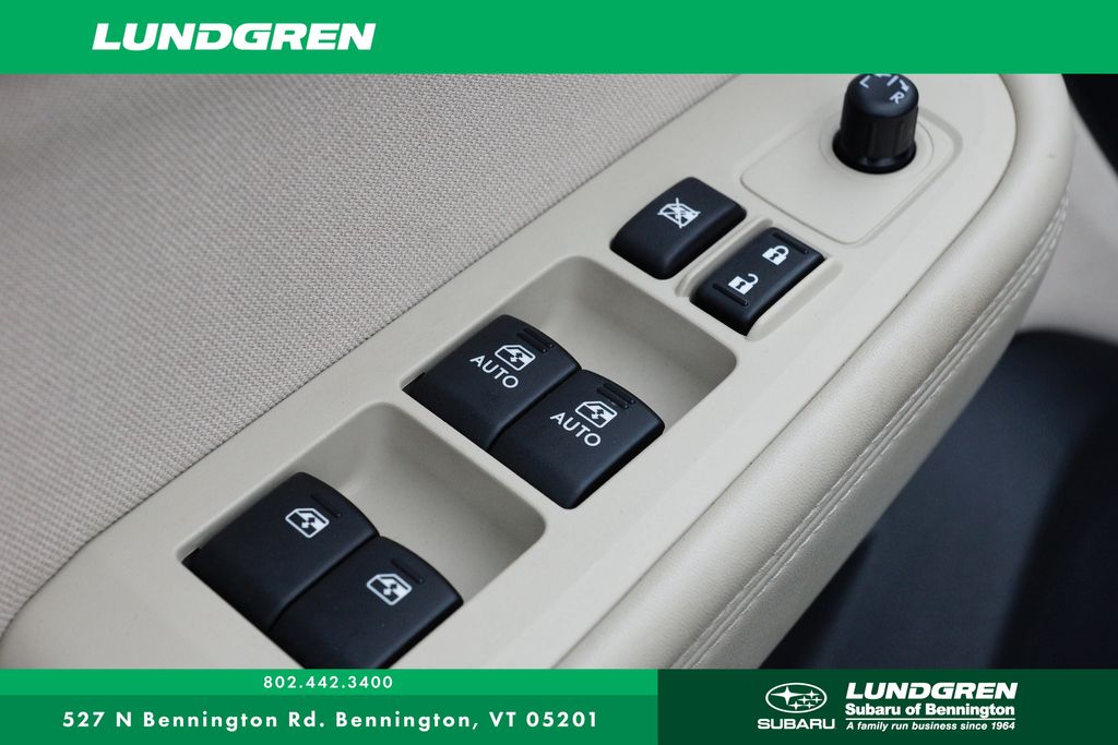 2019 Subaru Outback 2.5i Premium photo 17