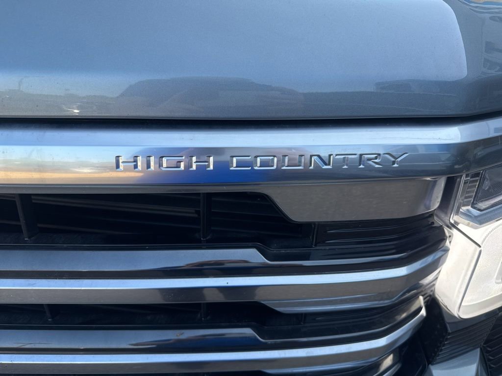 2024 Chevrolet Silverado 1500 High Country photo 4