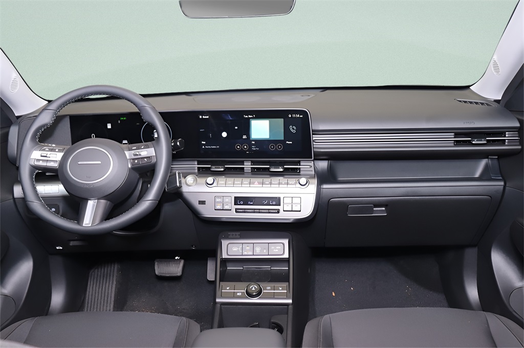 2025 Hyundai Kona SEL photo 6