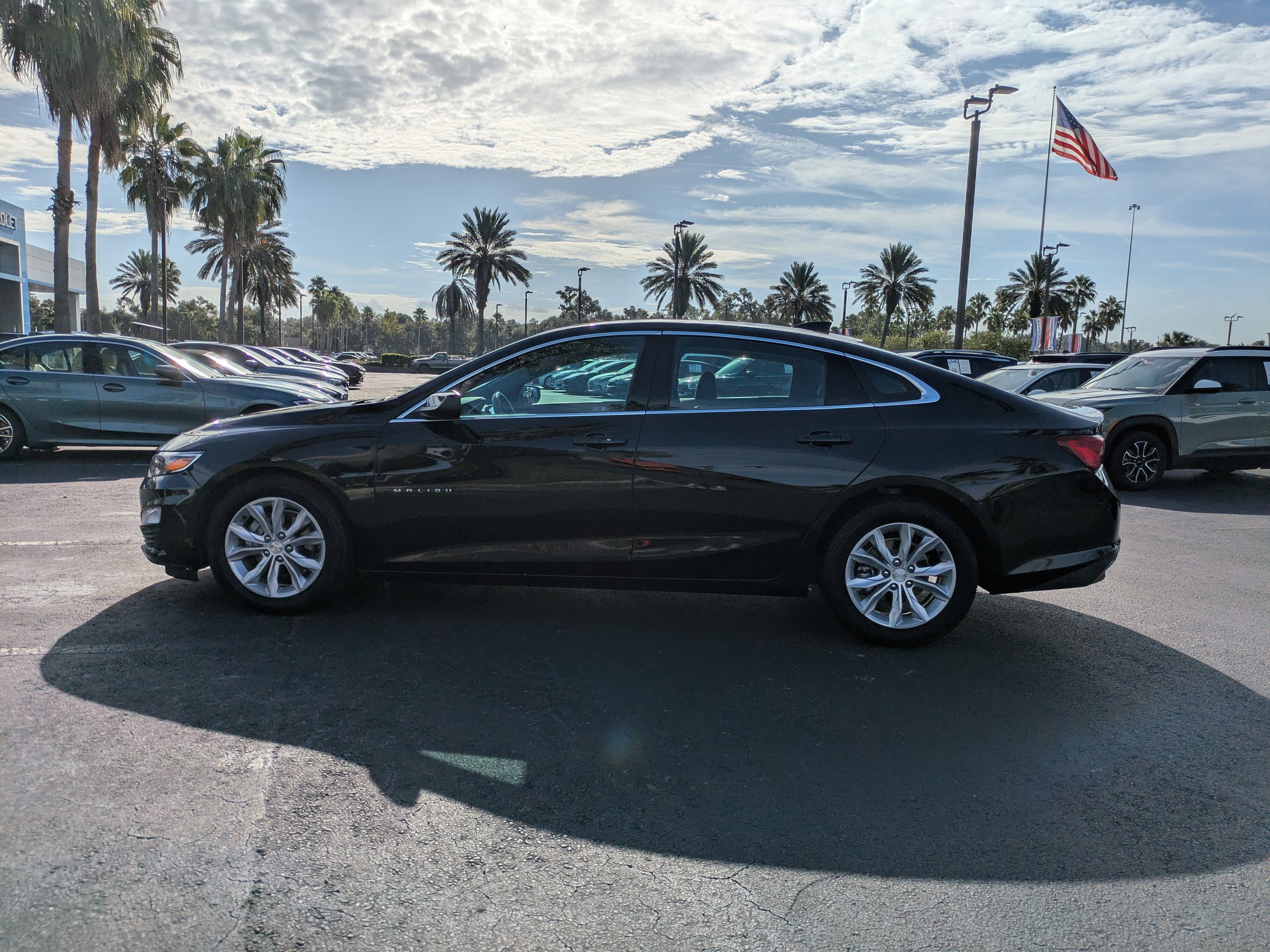 2024 Chevrolet Malibu 1LT photo 5