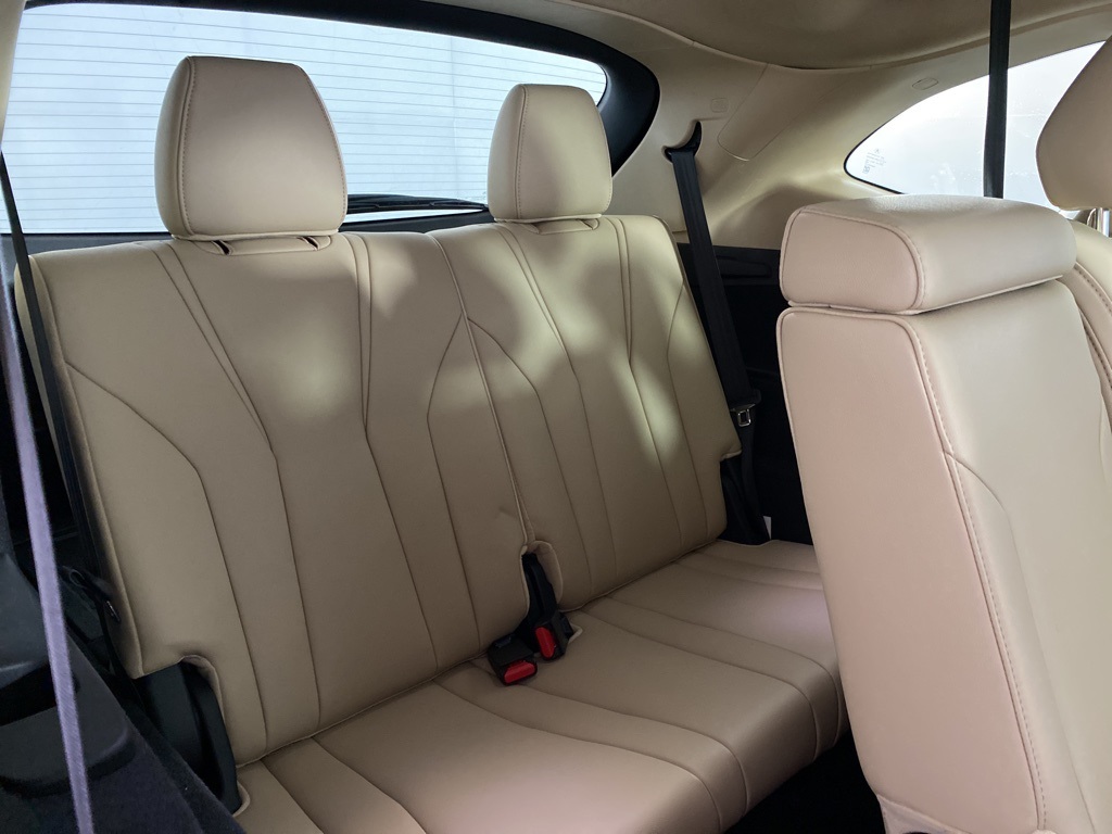 2023 Acura MDX SH-AWD photo 23