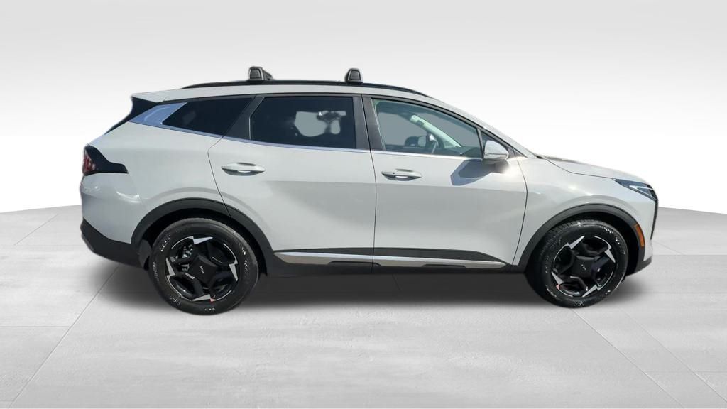 2026 Kia Sportage EX photo 7