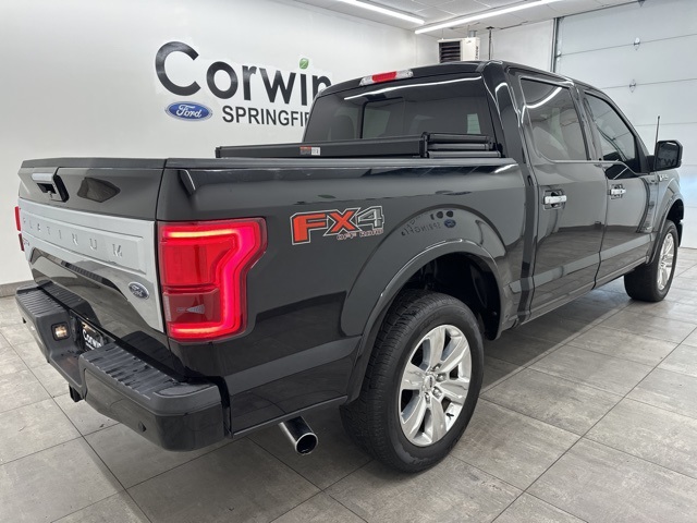2016 Ford F-150 Platinum photo 4