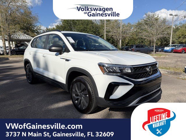 2024 Volkswagen Taos S's photo