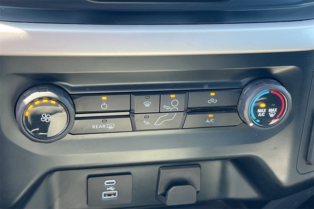 2023 Ford F-150 XL photo 24