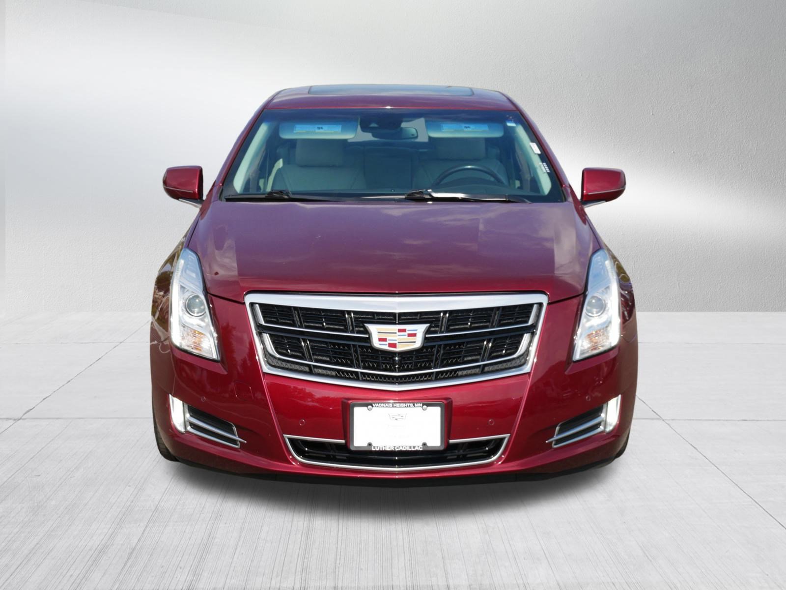 Used 2016 Cadillac XTS Luxury Collection with VIN 2G61N5S30G9194994 for sale in Vadnais Heights, Minnesota