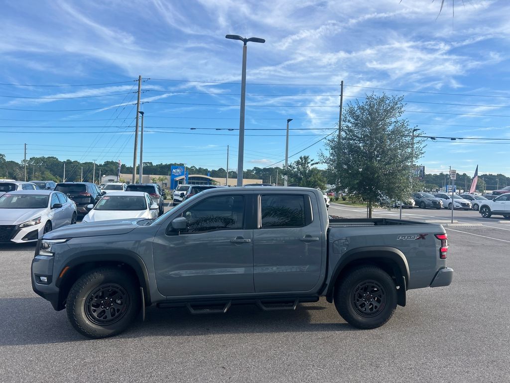 2026 Nissan Frontier PRO-X photo 3
