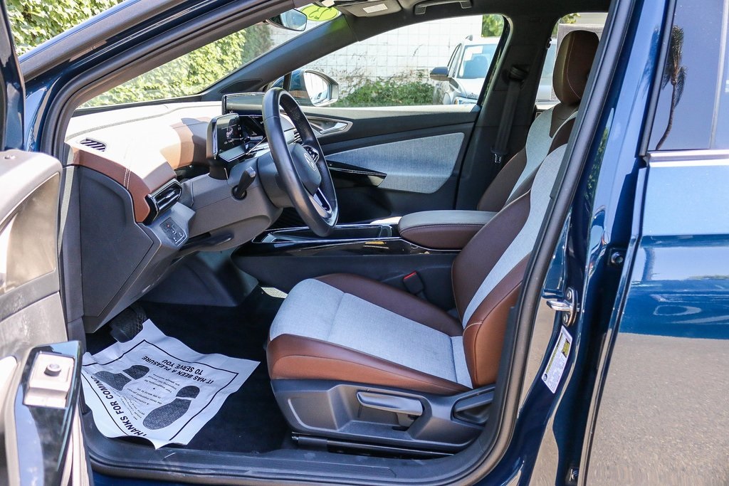 Used 2023 Volkswagen ID.4 PRO with VIN 1V2CMPE80PC009796 for sale in Ontario, CA