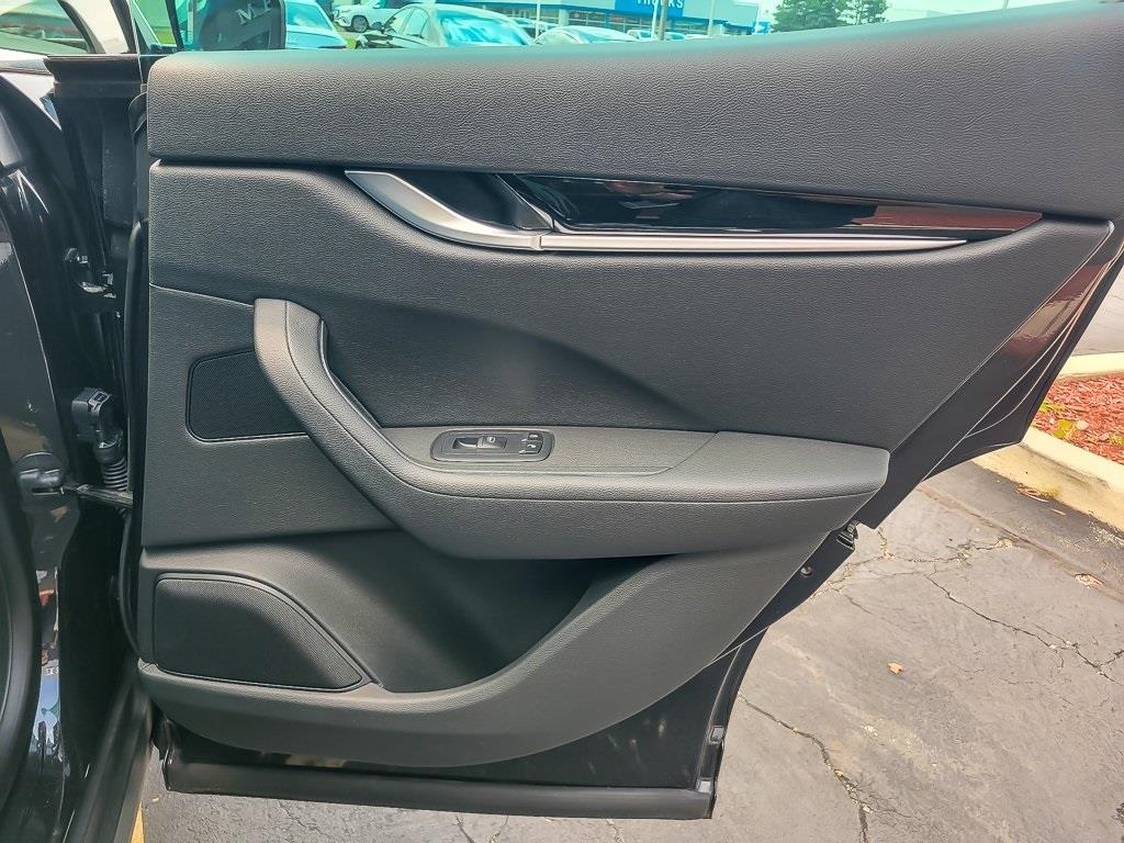 2022 MASERATI LEVANTE - Image 21