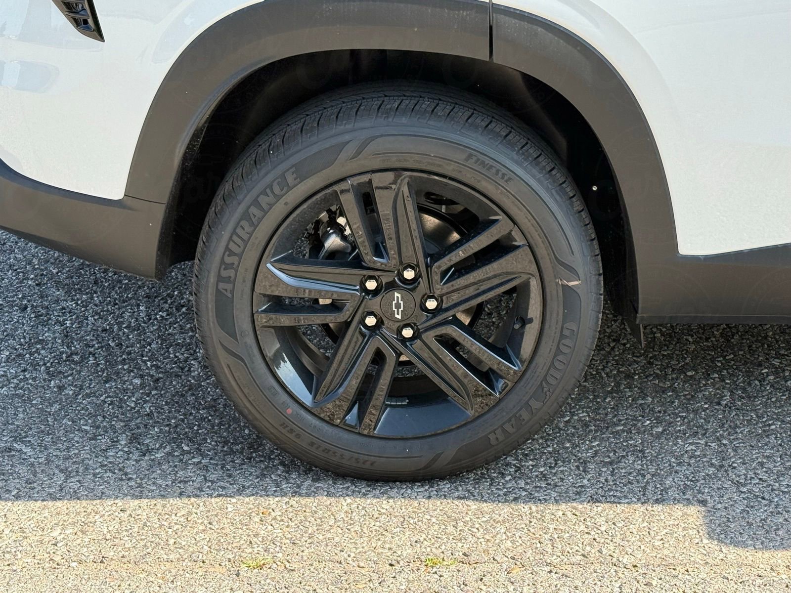 2025 Chevrolet Trax ACTIV photo 12