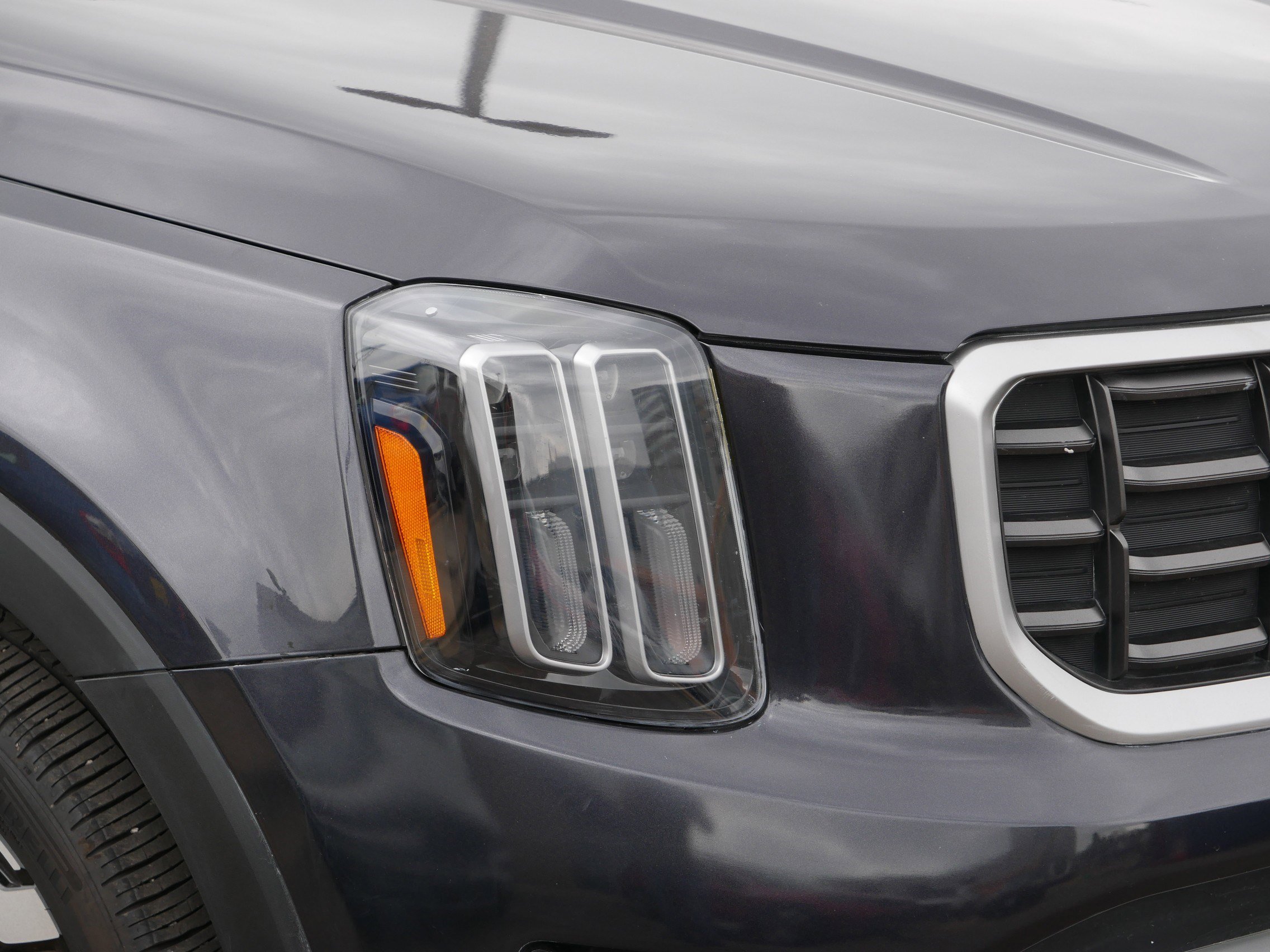 2025 Kia Telluride S photo 16