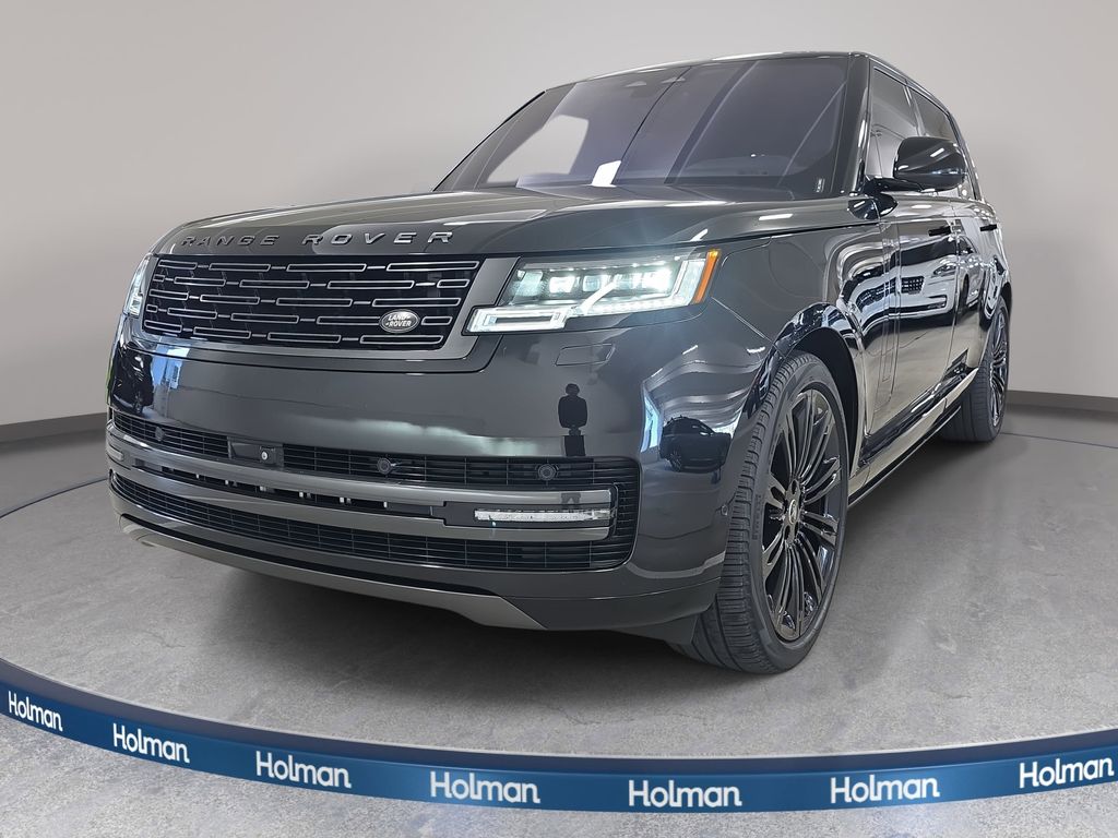 2023 Land Rover Range Rover SE's photo