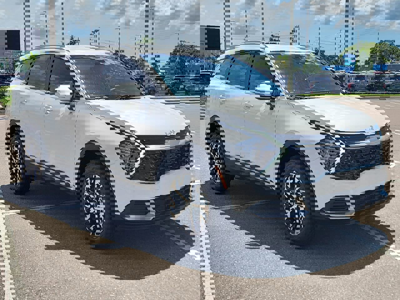 2025 Kia Sportage Hybrid EX photo 3