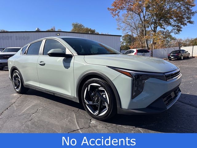 2025 Kia K4 EX photo 2