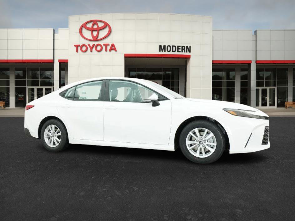 2025 Toyota Camry LE photo 2